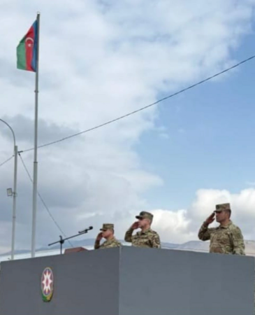 Hərbi prokuror Müdafiə Nazirliyinin xüsusi təyinatlıları ilə görüşüb<font color=red> - FOTOLAR</font>