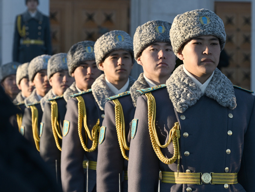 Azərbaycan Prezidenti İlham Əliyev Qazaxıstana dövlət səfərinə gedib<font color=red> - FOTOLAR</font>
