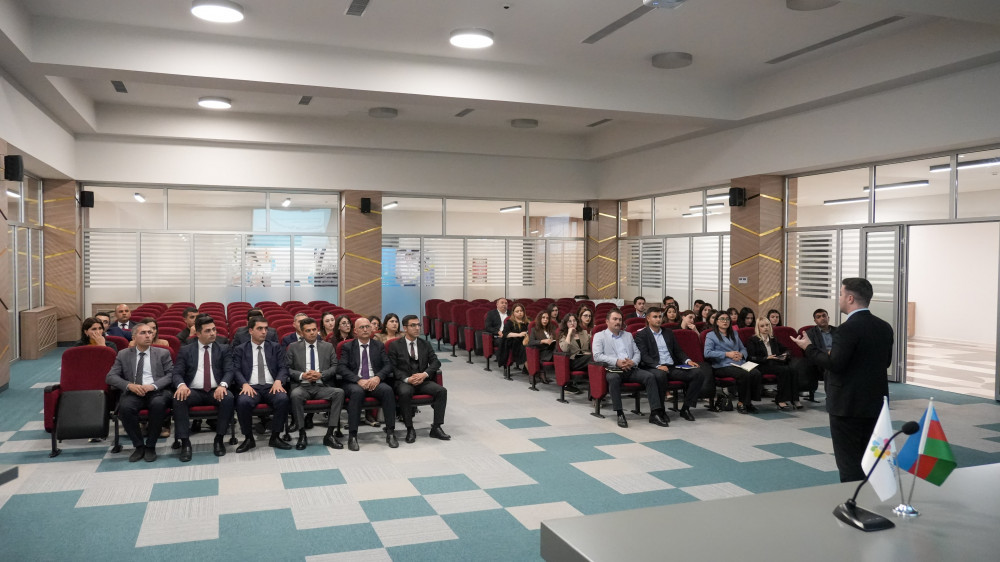 Naxçıvanda dövlət qurumları üçün SMM təlimlərinə start verilib<font color=red> - FOTOLAR</font>