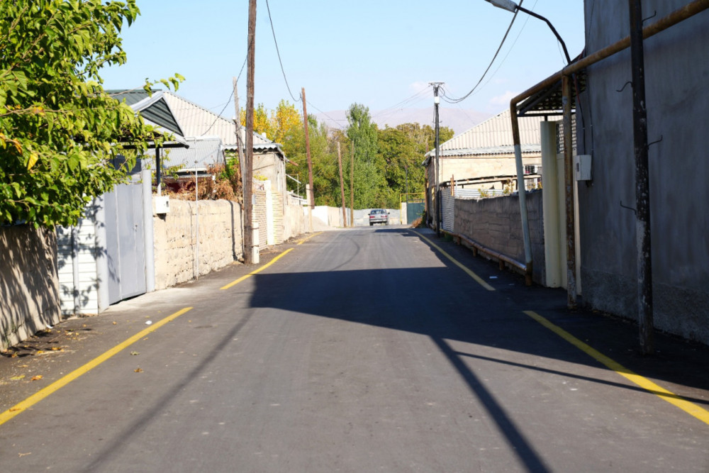 Naxçıvanda bir sıra kənddaxili yollar yenidən qurularaq istifadəyə verilib<font color=red> - FOTOLAR</font>