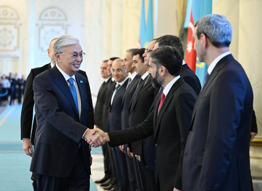 Azərbaycan Prezidenti İlham Əliyevin Astanada rəsmi qarşılanma mərasimi olub<font color='red'> - YENİLƏNİB</font><font color=red> - FOTOLAR</font>