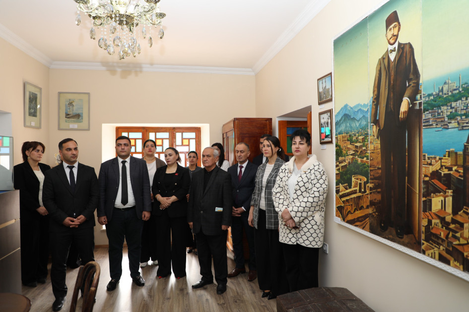 Naxçıvanda Hüseyn Cavidin anadan olmasının 143-cü ildönümü qeyd edilib<font color=red> - FOTOLAR</font>