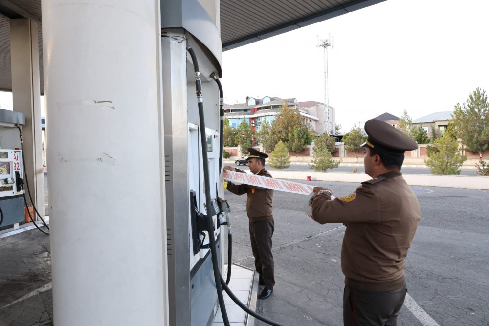 Naxçıvanda yanacaqdoldurma məntəqəsinin fəaliyyəti dayandırılıb<font color=red> - FOTOLAR</font>