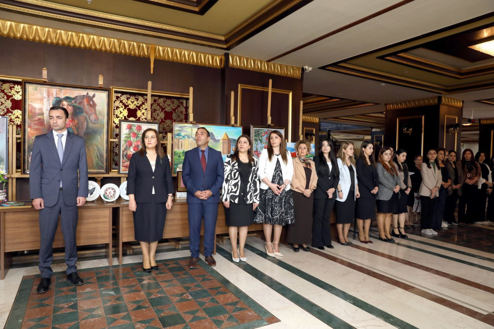 Naxçıvanda fiziki imkanları məhdud şəxslərin əl işlərinin sərgi-satış yarmarkası olub<font color=red> - FOTOLAR</font>