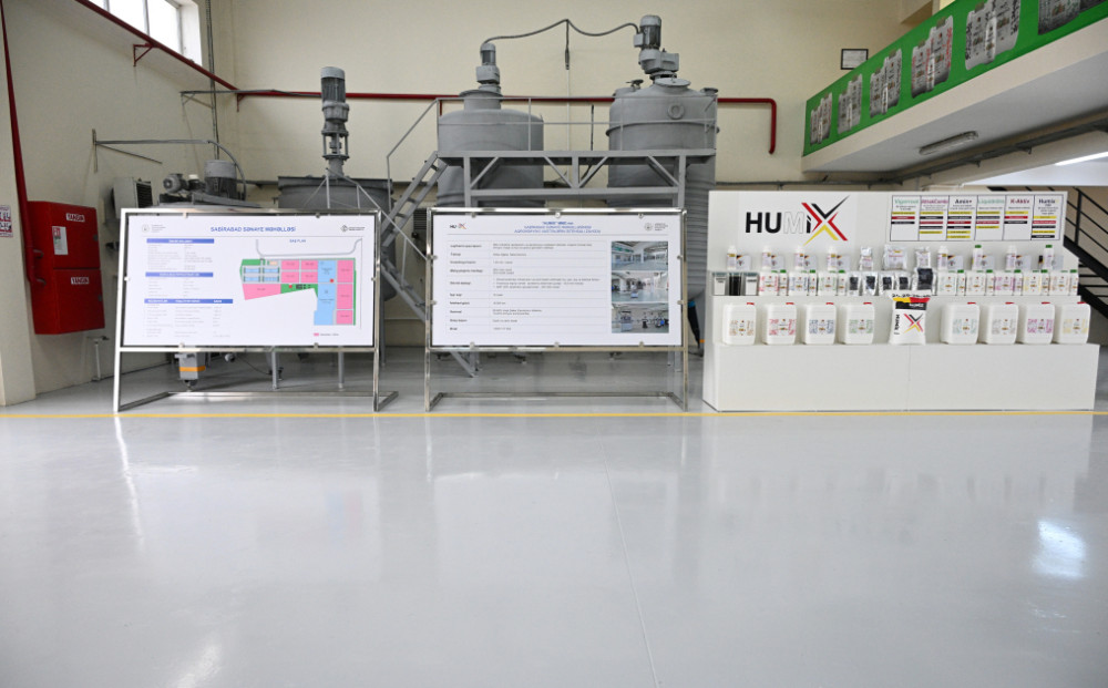 Prezident İlham Əliyev Sabirabadda aqrokimyəvi vasitələrin istehsalı müəssisəsinin fəaliyyəti ilə tanış olub<font color=red> - FOTOLAR</font>