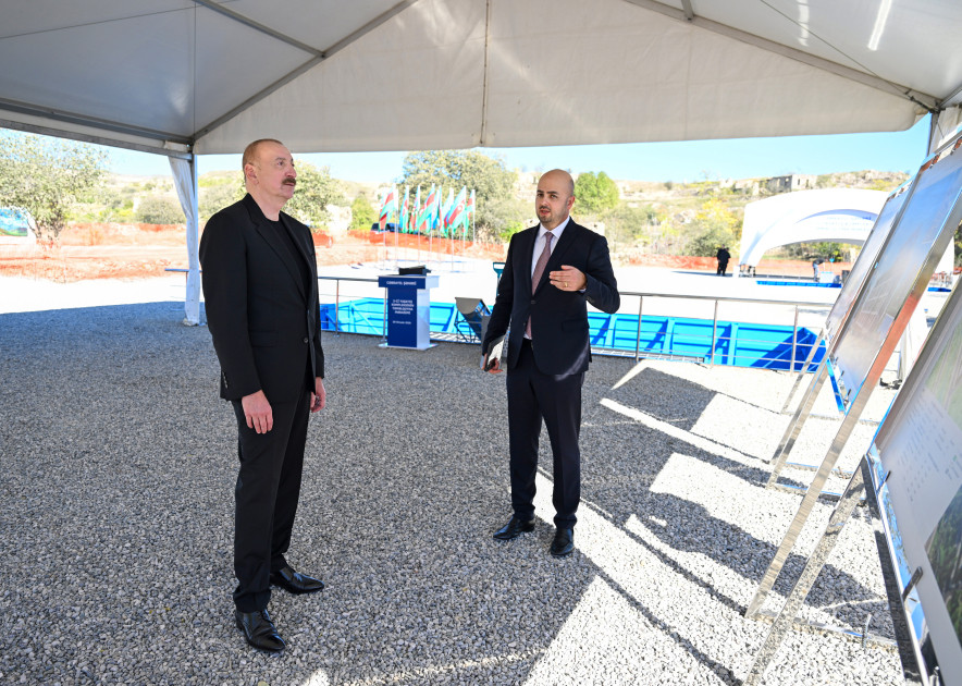 Cəbrayıl şəhərində ikinci və üçüncü yaşayış komplekslərinin təməli qoyulub<font color=red> - FOTOLAR</font>