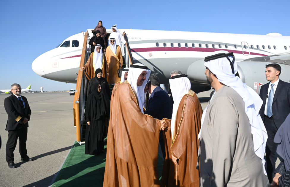 Birləşmiş Ərəb Əmirliklərinin Federal Milli Şurasının sədri Azərbaycana rəsmi səfərə gəlib<font color=red> - FOTOLAR</font>