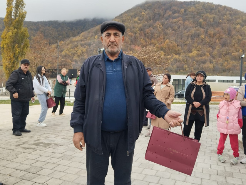 Ağdərənin Vəngli kəndinə növbəti köç olub<font color=red> - FOTOLAR</font>