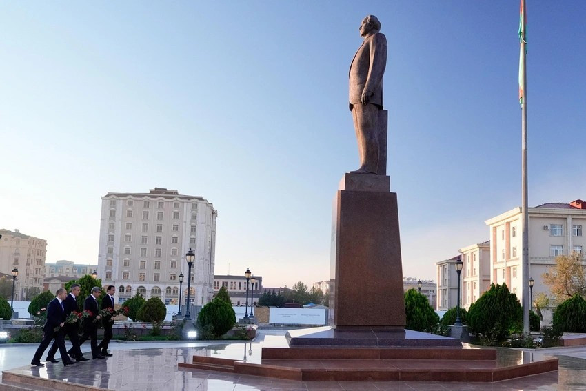 Anar Əliyev Naxçıvanda vətəndaş qəbulu keçirib<font color=red> - FOTOLAR</font>