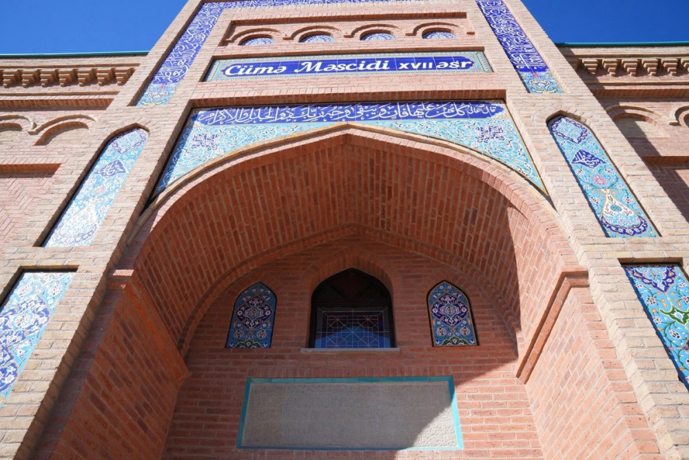 Ramin Məmmədov Ordubadda "Cümə" və "Sərşəhər" məscidlərini ziyarət edib<font color=red> - FOTOLAR</font>