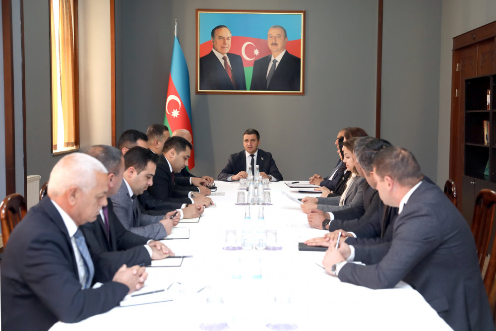 Ali Məclisin Hüquq siyasəti komitəsinin iclası keçirilib<font color=red> - FOTOLAR</font>