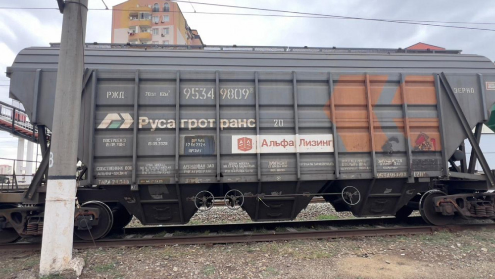 Azərbaycandan tranzit keçməklə buğda yüklü qatar Ermənistana gedib<font color=red> - FOTOLAR</font>