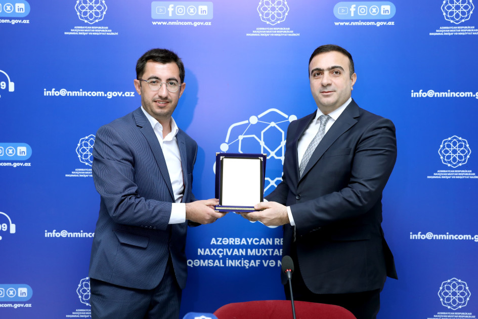 Naxçıvanda Zəfər Günü münasibətilə “Açıq qapı” günü keçirilib<font color=red> - FOTOLAR</font>