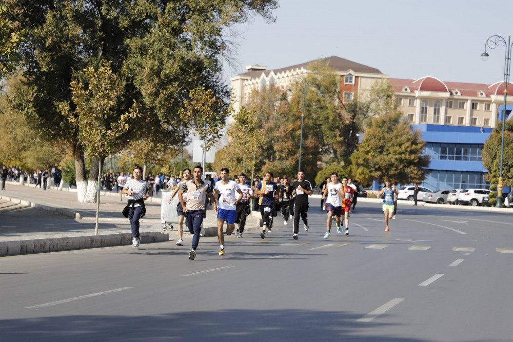Naxçıvanda “Zəfər qaçışı” keçirilib<font color=red> - FOTOLAR</font>