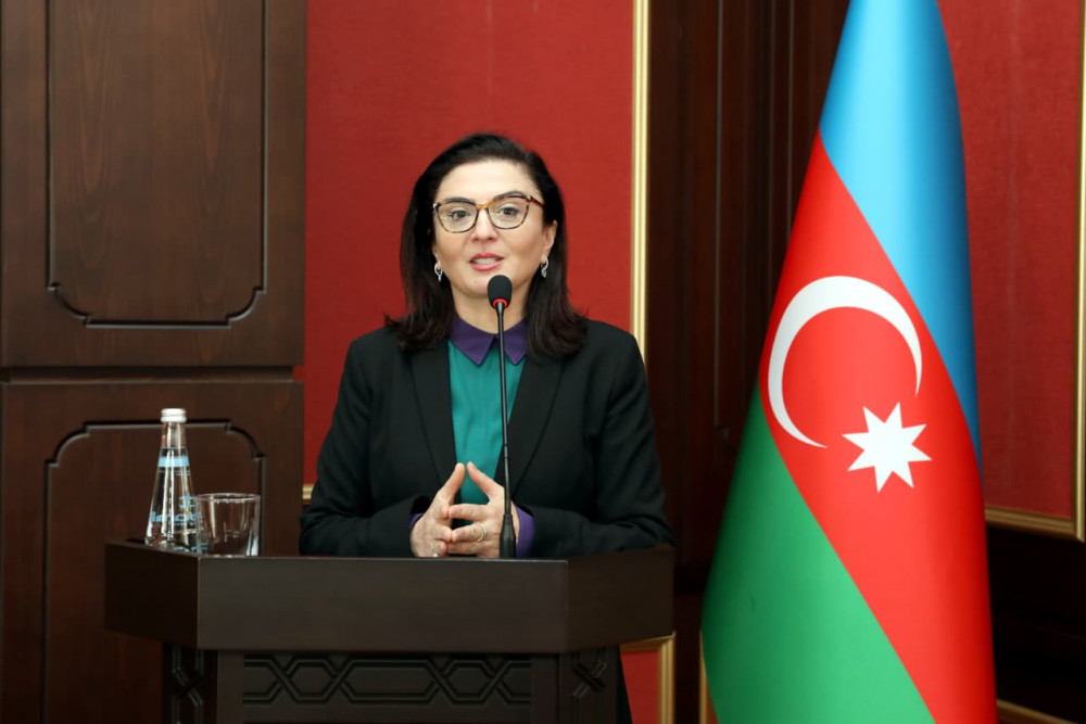 Naxçıvanda fəaliyyət göstərən bir sıra dövlət orqanlarının (qurumlarının) mətbuat xidmətlərinin nümayəndələri üçün təlim keçilib<font color=red> - FOTOLAR</font>