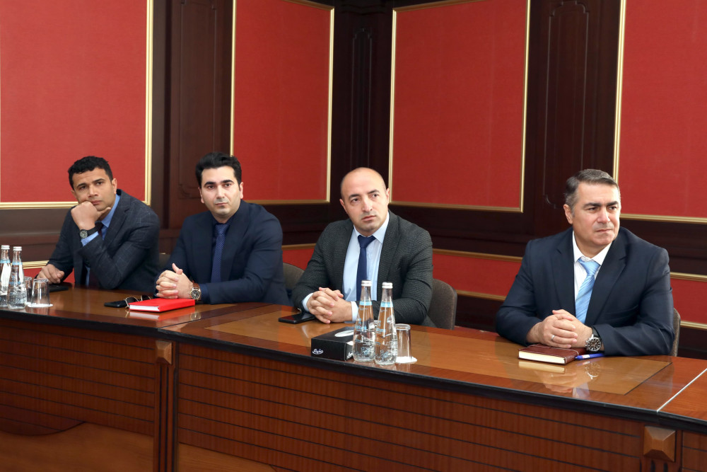 Naxçıvanda fəaliyyət göstərən bir sıra dövlət orqanlarının (qurumlarının) mətbuat xidmətlərinin nümayəndələri üçün təlim keçilib<font color=red> - FOTOLAR</font>