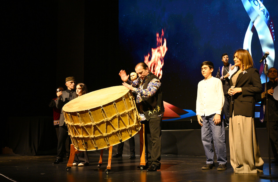 Şəhid analarının iştirakı ilə Vətən müharibəsində Zəfərin 5 illiyinə həsr olunmuş tədbir keçirilib<font color=red> - FOTOLAR</font>