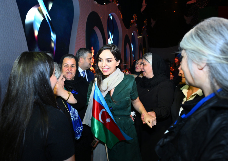 Şəhid analarının iştirakı ilə Vətən müharibəsində Zəfərin 5 illiyinə həsr olunmuş tədbir keçirilib<font color=red> - FOTOLAR</font>