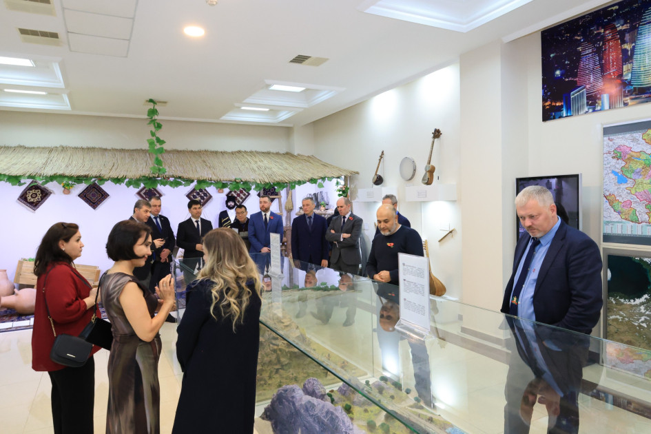 Azərbaycanın Özbəkistandakı hərbi attaşelik aparatının təşkilatçılığı ilə tədbir keçirilib<font color=red> - FOTOLAR</font>