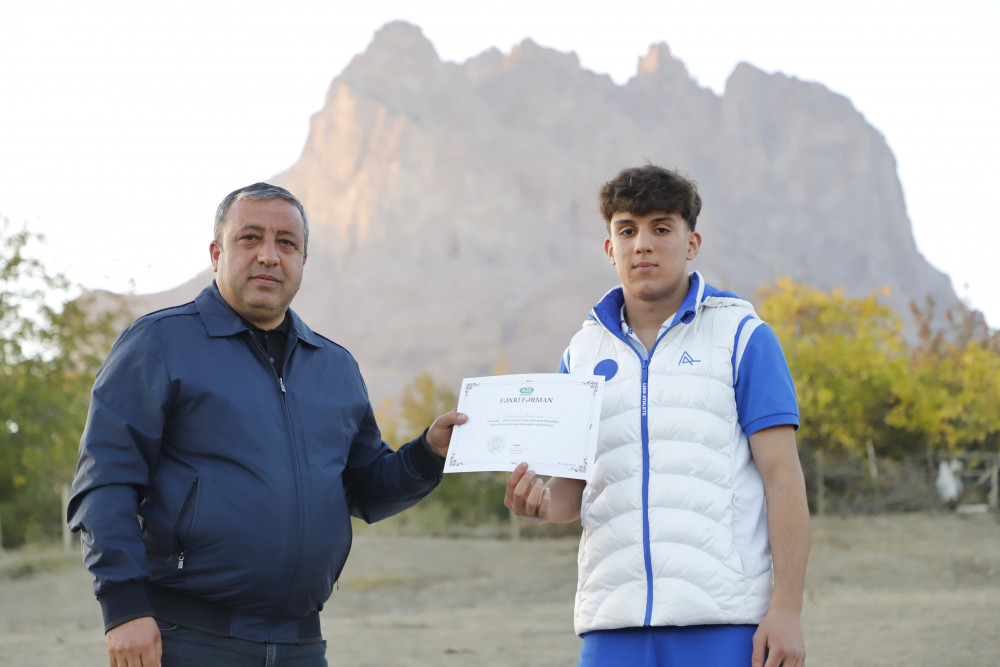 Naxçıvanda Zəfər Günü münasibətilə Hacadağa zirvə yürüşü təşkil olunub<font color=red> - FOTOLAR</font>