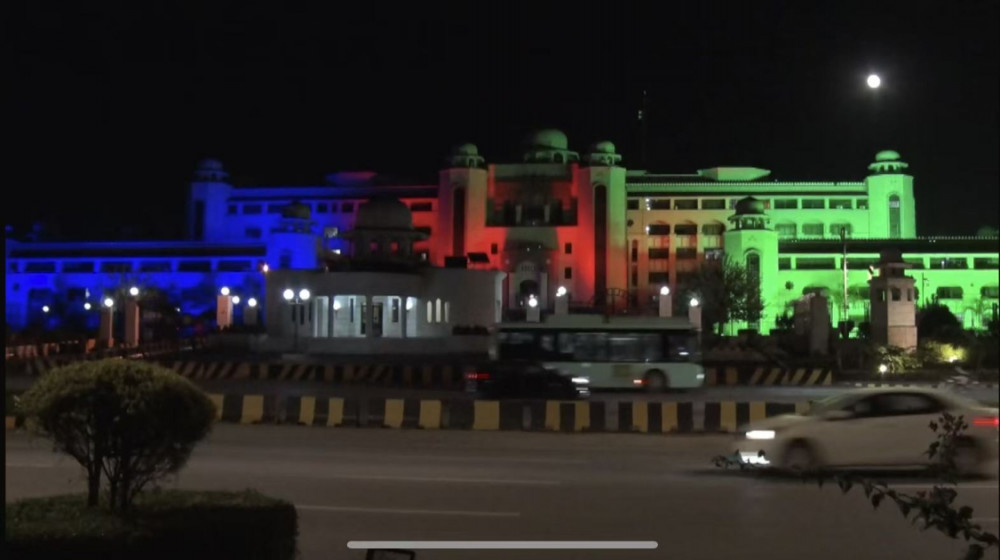 İslamabad şəhəri Azərbaycan bayrağına bürünüb<font color=red> - FOTOLAR</font>