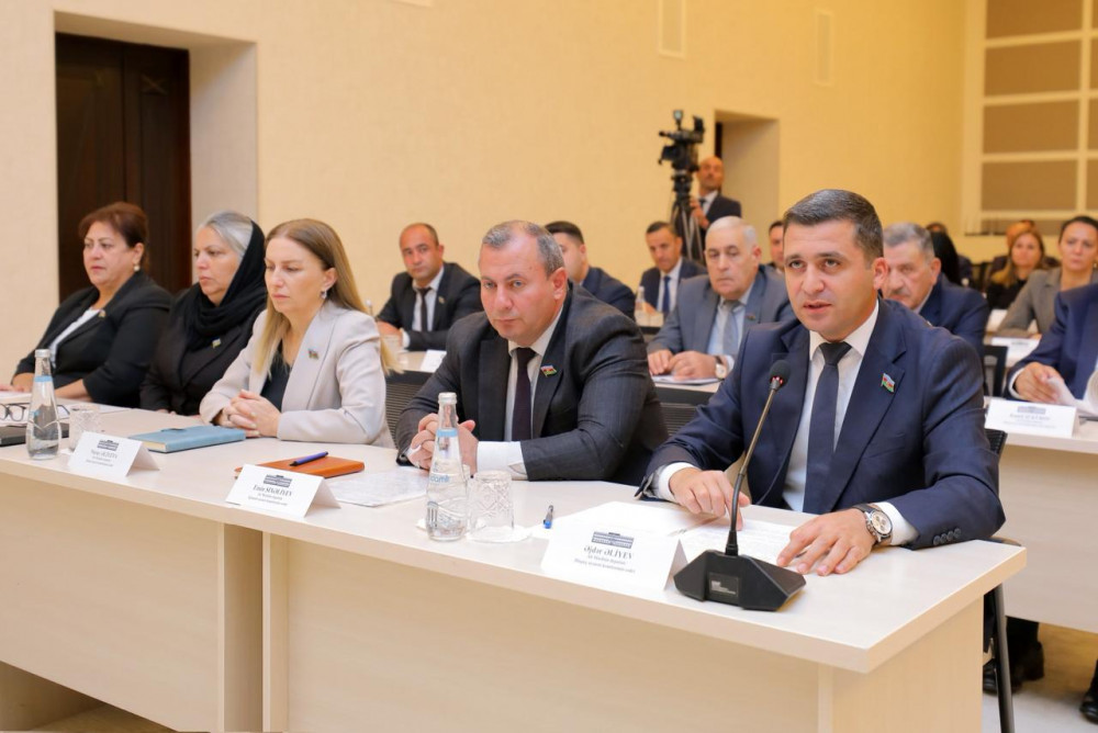 Ali Məclisin 2025-ci il payız sessiyasının Zəfər Gününə həsr olunmuş iclası keçirilib<font color=red> - FOTOLAR</font>