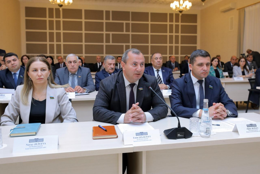 Ali Məclisin 2025-ci il payız sessiyasının Zəfər Gününə həsr olunmuş iclası keçirilib<font color=red> - FOTOLAR</font>