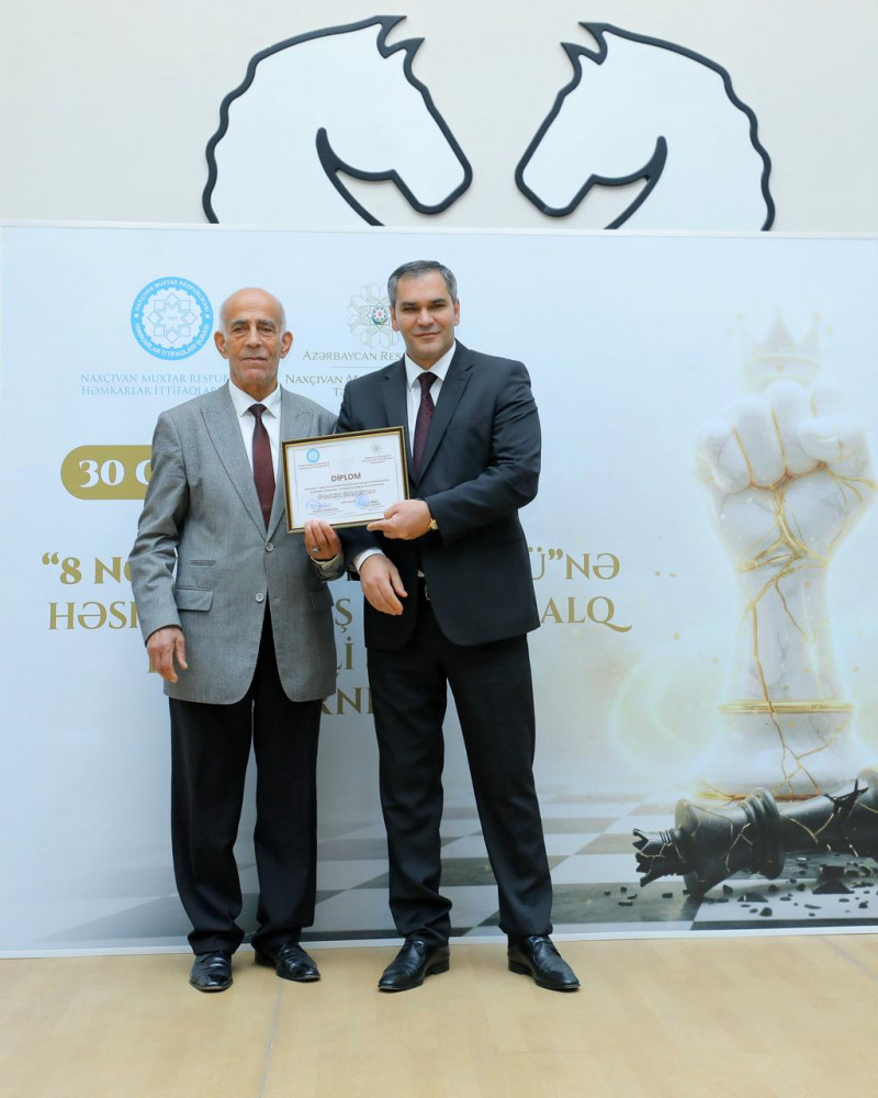 Naxçıvanda 8 Noyabr – Zəfər Gününə həsr olunmuş  beynəlxalq reytinqli şahmat turnirində qalib olan  şahmatçıların mükafatlandırma tədbiri keçirilib<font color=red> - FOTOLAR</font>