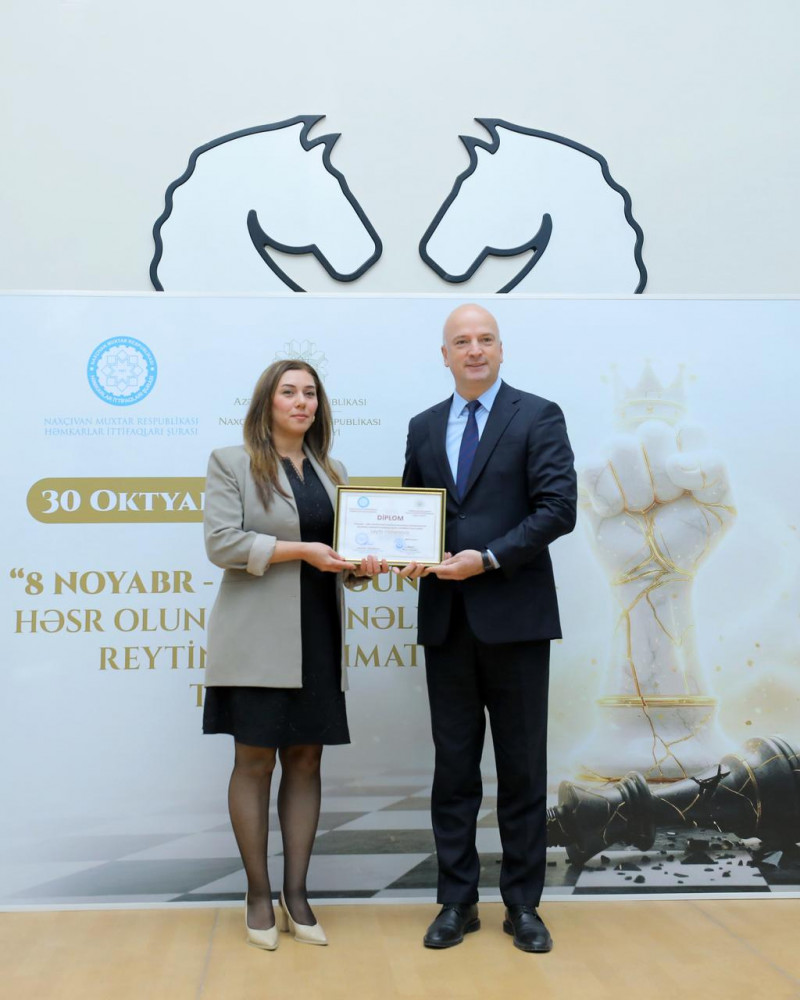 Naxçıvanda 8 Noyabr – Zəfər Gününə həsr olunmuş  beynəlxalq reytinqli şahmat turnirində qalib olan  şahmatçıların mükafatlandırma tədbiri keçirilib<font color=red> - FOTOLAR</font>