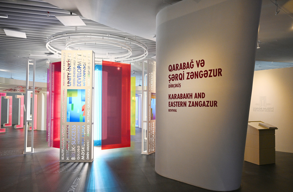 Bakıda Zəfər muzeyinin açılışı olub Prezident İlham Əliyev və birinci xanım Mehriban Əliyeva tədbirdə iştirak ediblər<font color=red> - FOTOLAR</font>