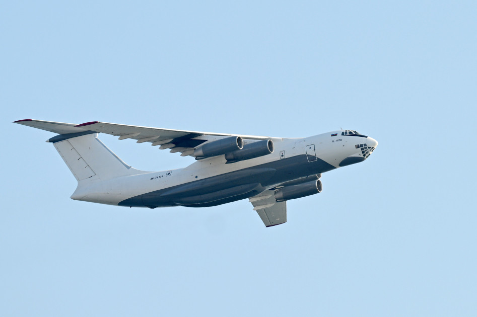 Bakıda Vətən müharibəsində Qələbənin beşinci ildönümünə həsr olunmuş Hərbi parad keçirilir <font color='red'> - YENİLƏNİB 3</font><font color=red> - FOTOLAR</font>