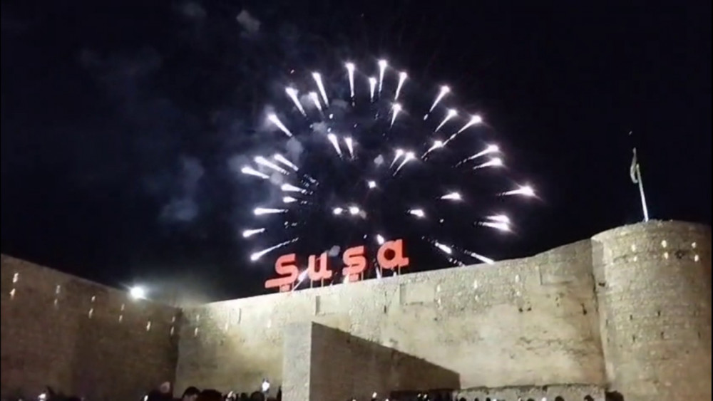 Şuşada möhtəşəm atəşfəşanlıq olub<font color=red> - FOTOLAR</font>