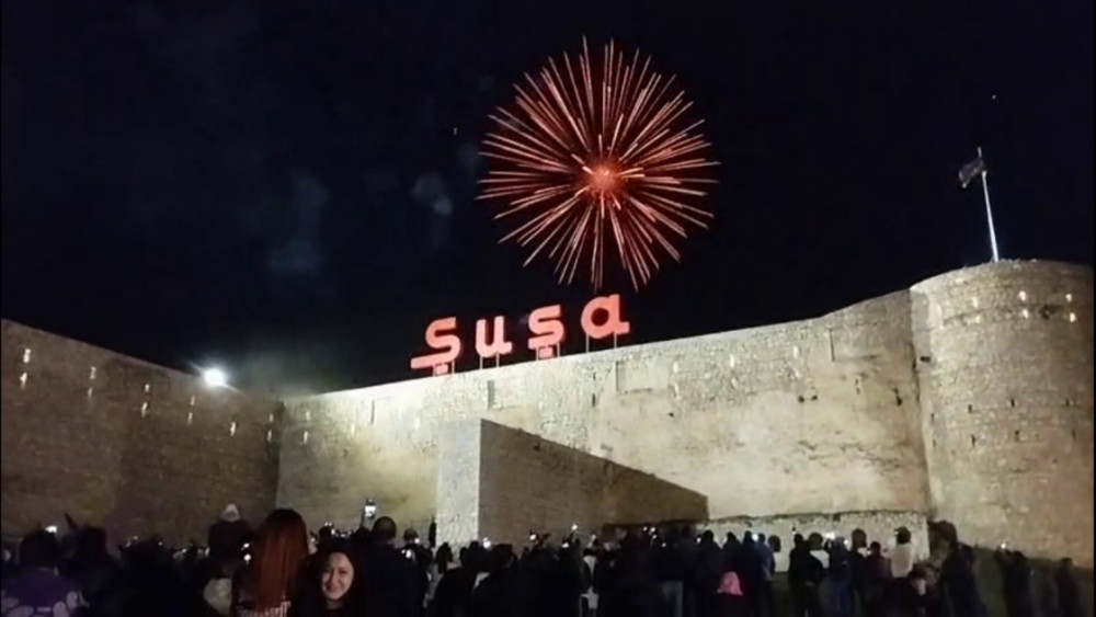 Şuşada möhtəşəm atəşfəşanlıq olub<font color=red> - FOTOLAR</font>