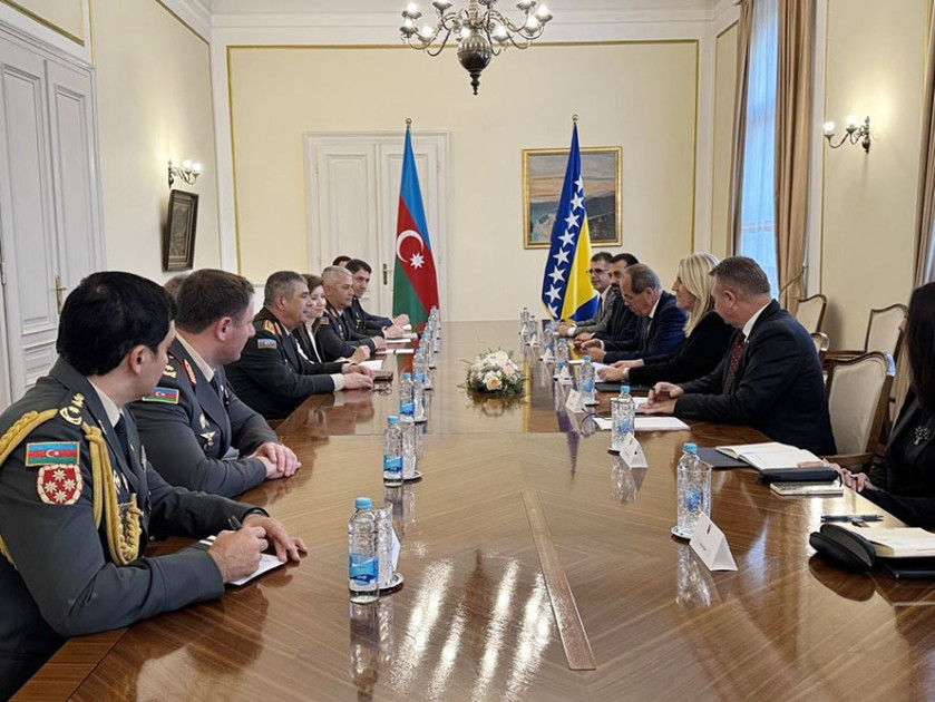 Azərbaycan müdafiə naziri Bosniya və Herseqovinaya səfər edib<font color=red> - FOTOLAR</font>