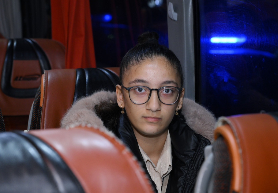 Zəngilan rayonunun Ağalı kəndinə növbəti köç karvanı yola salınıb<font color=red> - FOTOLAR</font>