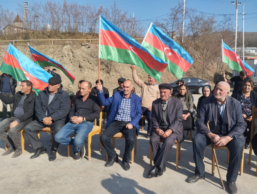 Xocalının Şuşakənd və Xanyurdu kəndlərinə növbəti köç olub <font color=red> - FOTOLAR</font>