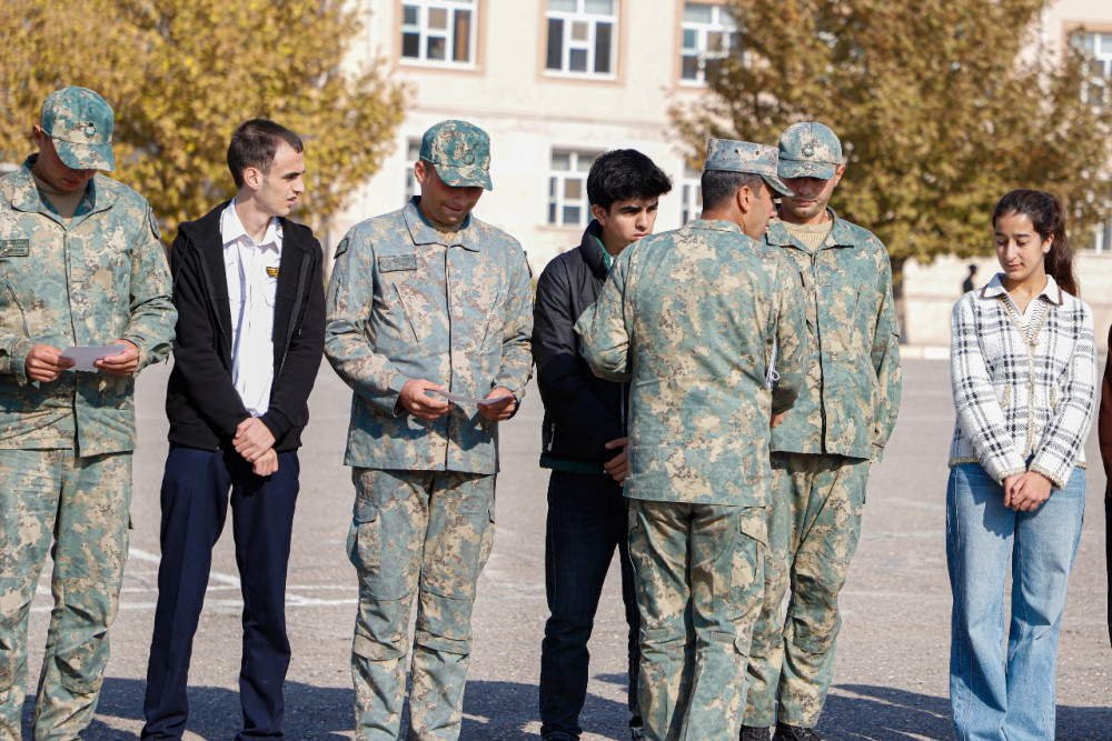 Naxçıvanda gənclərin hərbçilərlə ənənəvi görüşləri davam etdirilir<font color=red> - FOTOLAR</font>