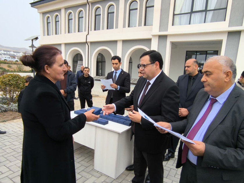 Böyük Qayıdış: Ağdamın Xıdırlı kəndində daha 50 ailəyə mənzillərin açarları təqdim olunub<font color=red> - FOTOLAR</font>