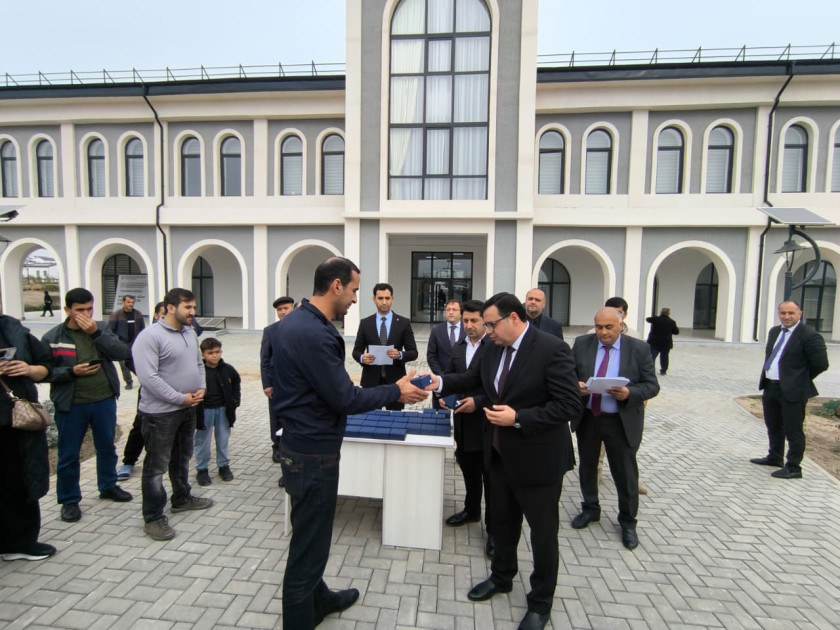 Böyük Qayıdış: Ağdamın Xıdırlı kəndində daha 50 ailəyə mənzillərin açarları təqdim olunub<font color=red> - FOTOLAR</font>