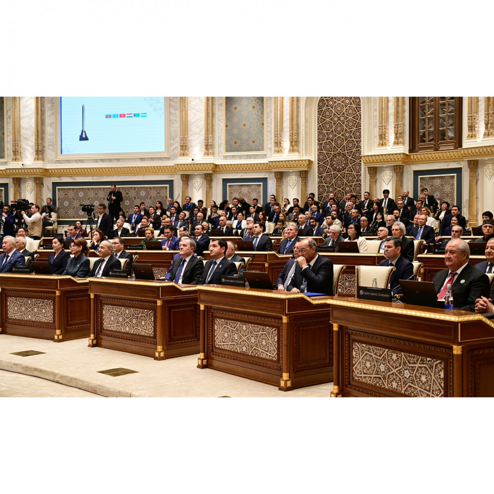 Prezident İlham Əliyev Daşkənddə "Gələcəyin İrsi" Beynəlxalq Mükafatının təqdimat mərasimində iştirak edib<font color=red> - FOTOLAR</font>