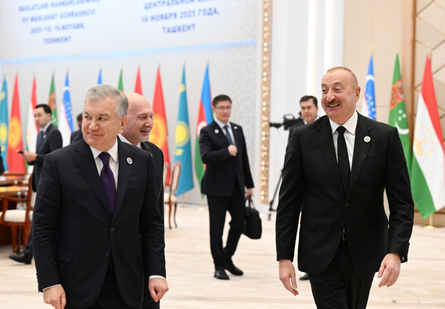 Daşkənddə Mərkəzi Asiya Dövlət Başçılarının 7-ci Məşvərət Görüşünün iclası keçirilib Prezident İlham Əliyev tədbirdə çıxış edib<font color='red'> - YENİLƏNİB</font><font color=red> - FOTOLAR</font>