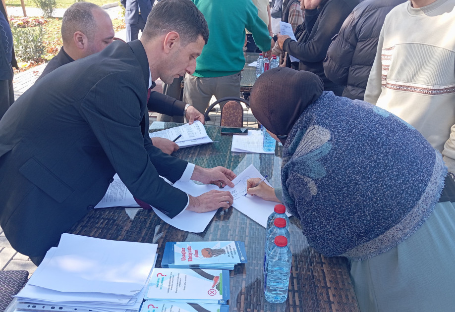 Horovlu kəndində daha 37 ailəyə evlərin açarları təqdim olunub<font color=red> - FOTOLAR</font>