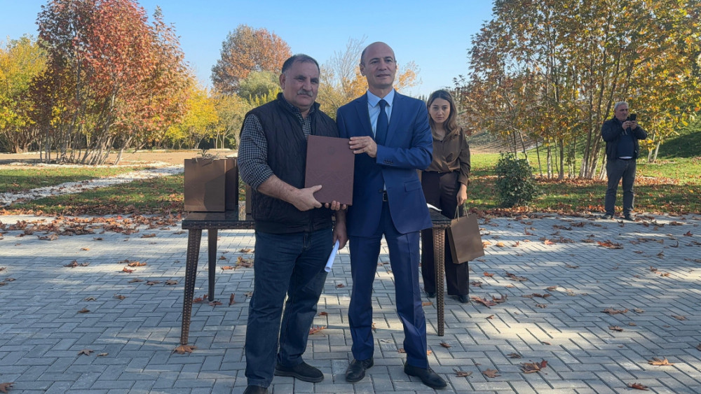 Horovlu kəndində daha 37 ailəyə evlərin açarları təqdim olunub<font color=red> - FOTOLAR</font>