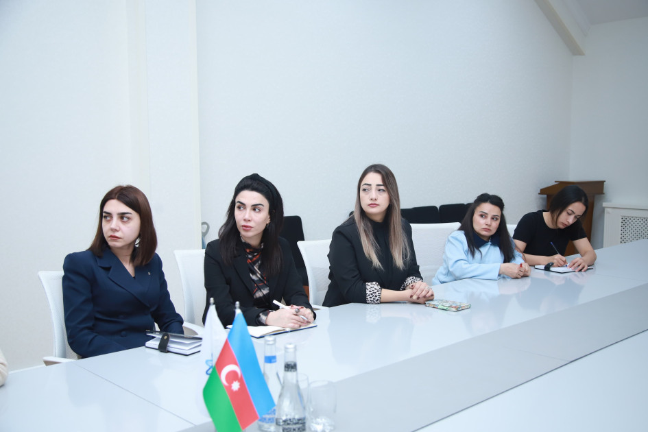 Naxçıvanda orta tibb işçilərinin işə qəbul prosesi elektron qaydada həyata keçirilir<font color=red> - FOTOLAR</font>