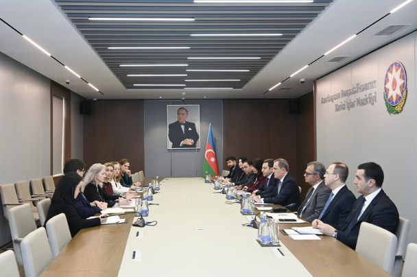 Ceyhun Bayramov ABŞ dövlət katibinin siyasi məsələlər üzrə müavini ilə görüşüb<font color=red> - FOTOLAR</font>