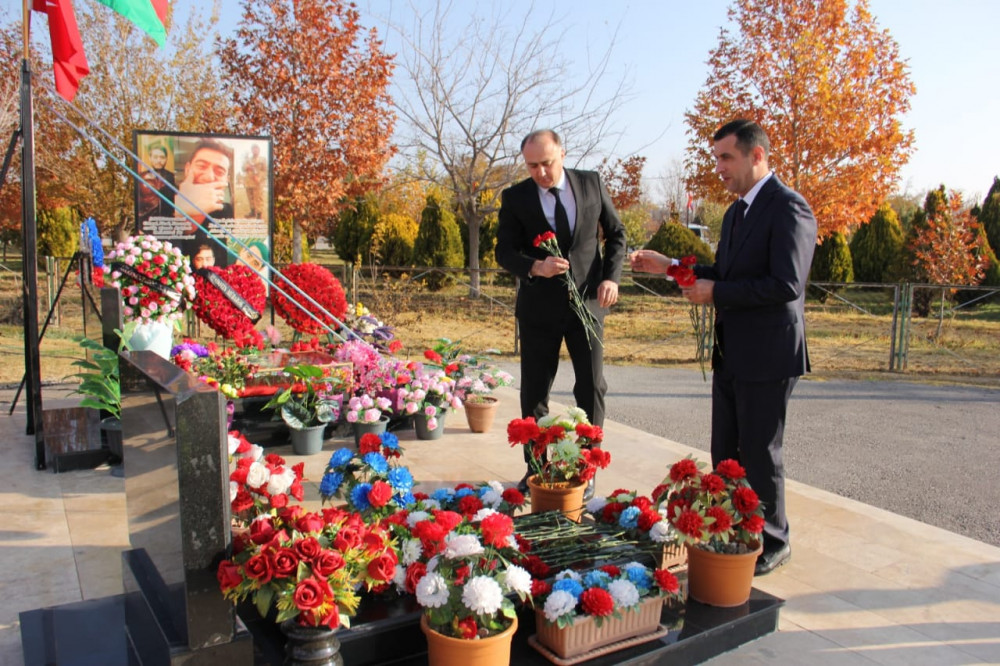 Naxçıvan MR Ədliyyə Nazirliyi şəhid ailələrini ziyarət edib<font color=red> - FOTOLAR</font>