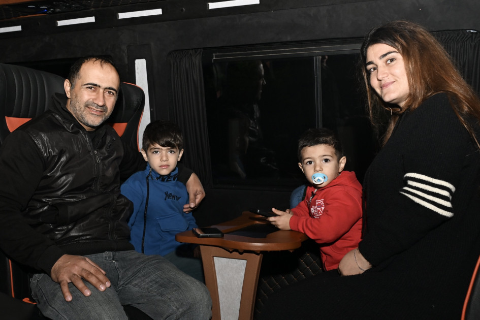 Xocalı şəhərinə və Cəbrayıl rayonunun Horovlu kəndinə növbəti köç karvanları yola salınıb<font color=red> - FOTOLAR</font>