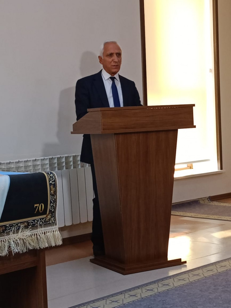 Uşaqlara yeni kitab töhfəmiz<font color=red> - FOTOLAR</font>