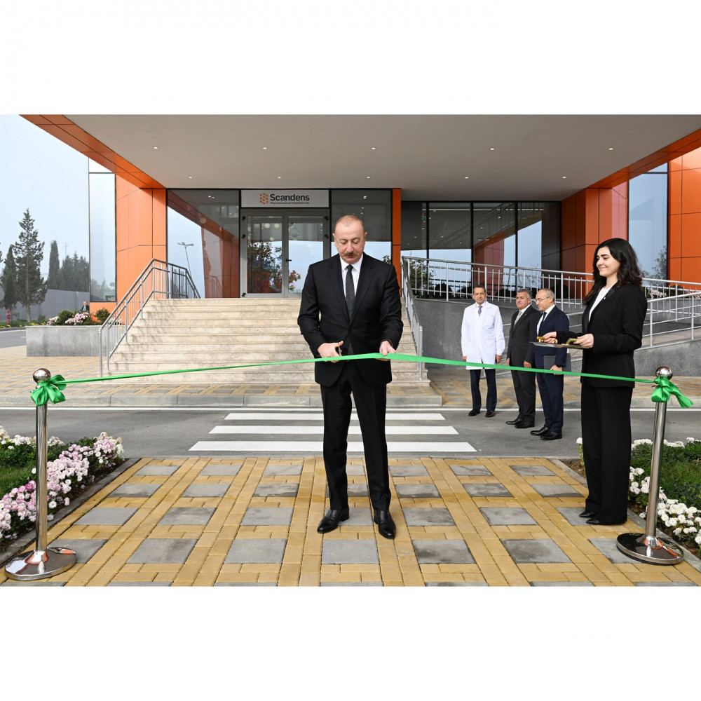 Prezident İlham Əliyev dərman preparatları istehsalı müəssisəsinin açılışında iştirak edib<font color=red> - FOTOLAR</font>