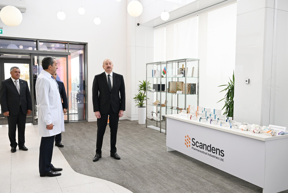 Prezident İlham Əliyev dərman preparatları istehsalı müəssisəsinin açılışında iştirak edib<font color=red> - FOTOLAR</font>